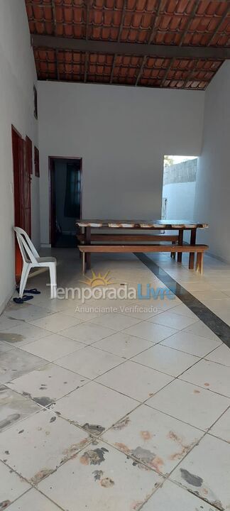 Casa para aluguel de temporada em Guarapari (Praia de Santa Monica)