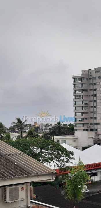 Apartamento para aluguel de temporada em Guaratuba (Praia Central)