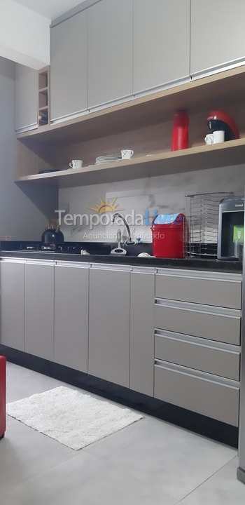 Apartamento para aluguel de temporada em Guaratuba (Praia Central)