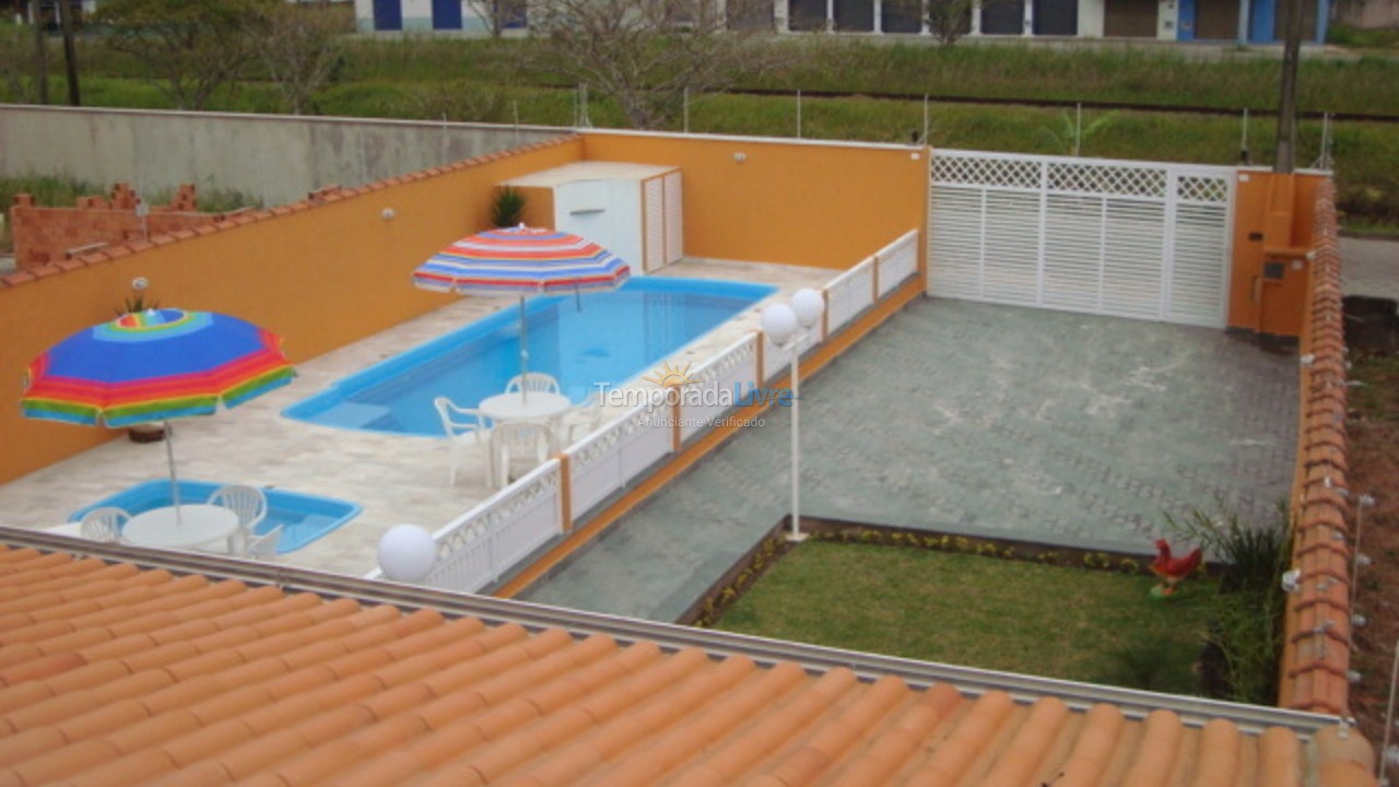 Casa para aluguel de temporada em Peruíbe (Peruíbe)
