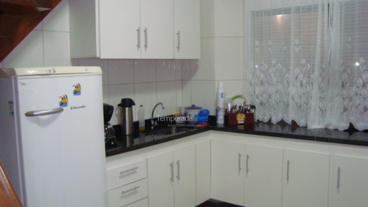 Casa para aluguel de temporada em Peruíbe (Peruíbe)