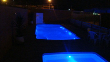 Casa de Temporada em Peruíbe com Piscina Adulto e Infantil