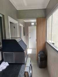 Renovated apartment in Morro do Maluf - Pitangueiras - Incredible view - Seafront