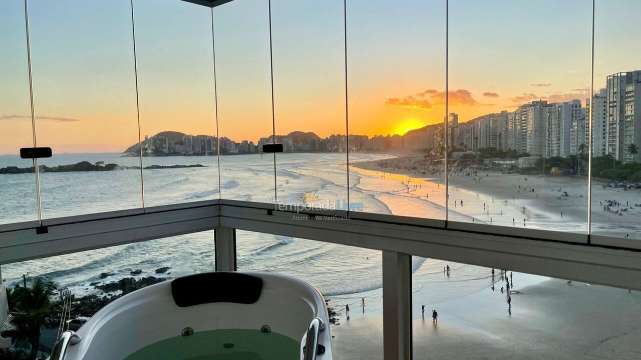 Apartment for vacation rental in Guarujá (Pitangueiras)