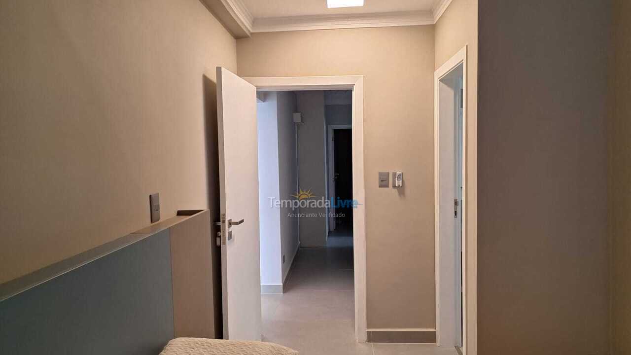 Apartment for vacation rental in Guarujá (Pitangueiras)