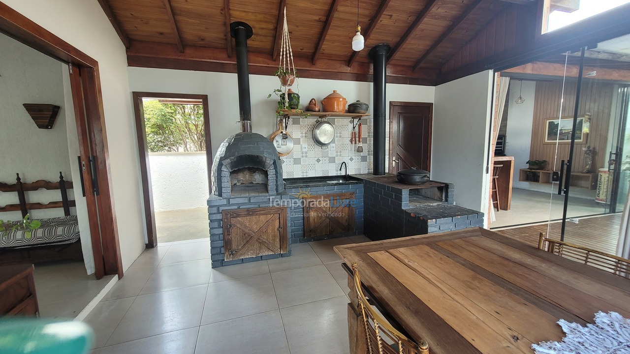 Casa para alquiler de vacaciones em Florianopolis (Campeche)