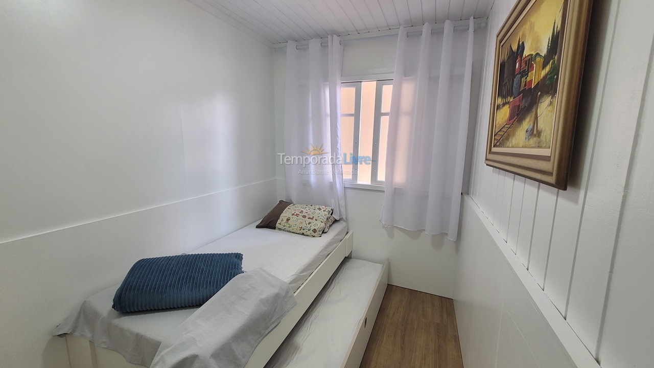 Casa para alquiler de vacaciones em Florianopolis (Campeche)