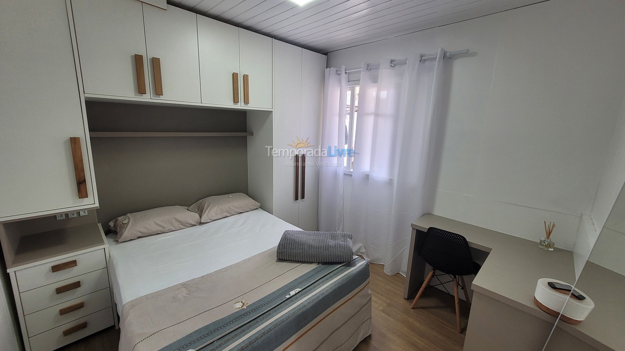 Casa para alquiler de vacaciones em Florianopolis (Campeche)