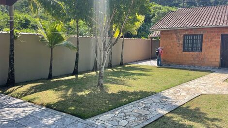 Casa Caraguatatuba/Massaguaçu com Piscina