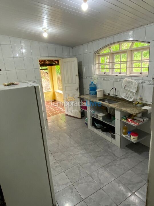 Casa para aluguel de temporada em Angra dos Reis (Vila Historica de Mambucaba)