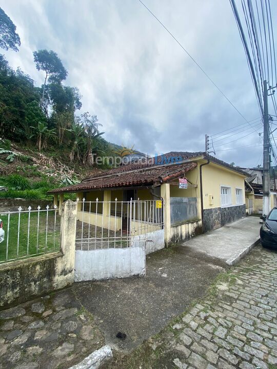 Casa para aluguel de temporada em Angra dos Reis (Vila Historica de Mambucaba)
