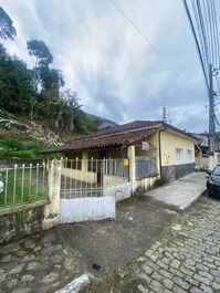 Alugo Casa na Vila Histórica de Mambucaba RJ