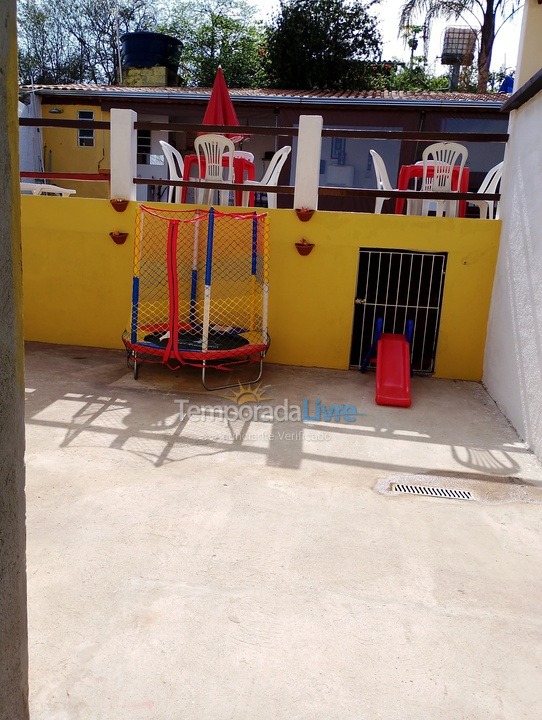 Chácara / sítio para aluguel de temporada em Santa Branca (Santa Tereza)