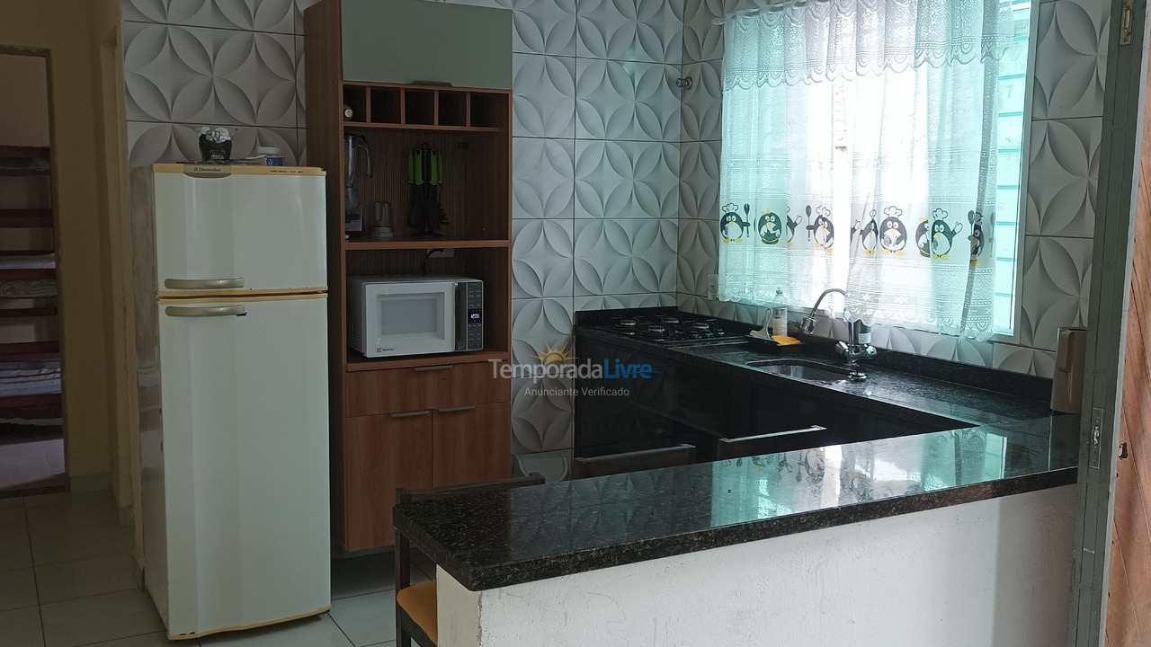 Casa para aluguel de temporada em Mongaguá (Mongaguá)