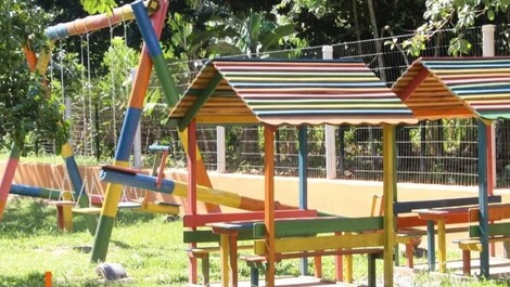 CASA 8 PESSOAS EM PESQUEIRO TOP A 12 MINUTOS DA PRAIA -ITANHAÉM