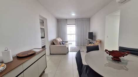 FIT FOOT IN THE SAND 50mts from BERTIOGA BEACH