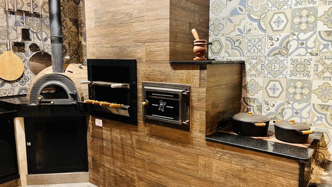 Casa com Piscina Aquecida - Olímpia-SP