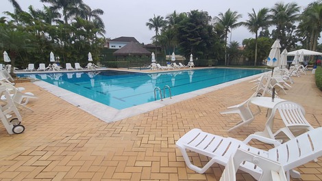 Apartamento en Riviera con 4 dormitorios cerca de la playa, estilo resort