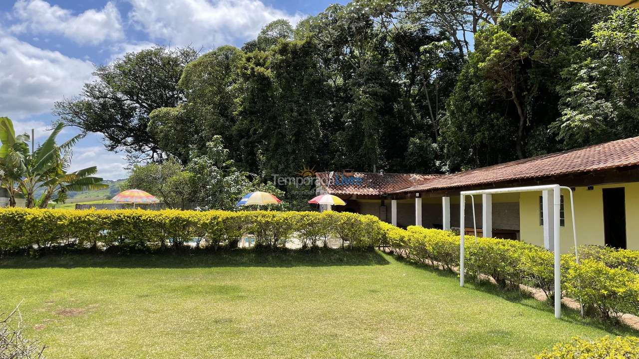 Ranch for vacation rental in Tuiuti (Recanto das Aves)