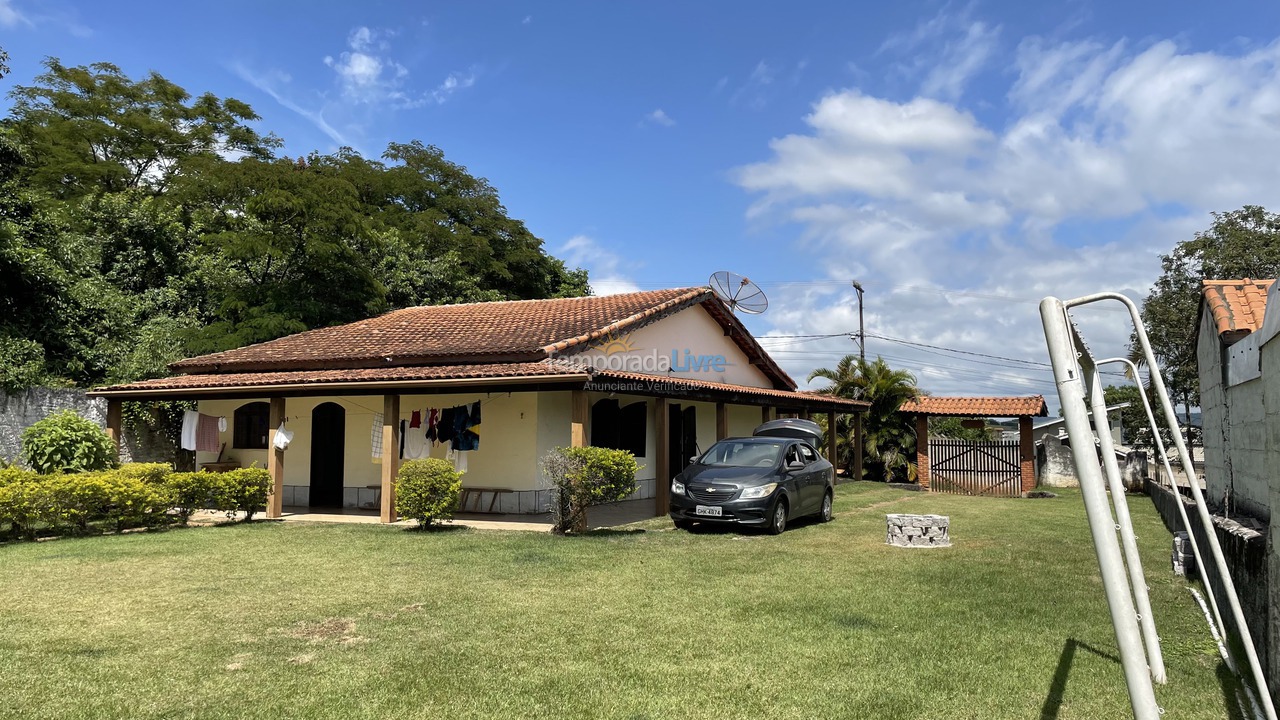 Ranch for vacation rental in Tuiuti (Recanto das Aves)