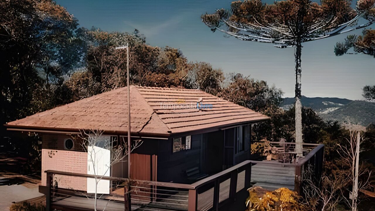 Casa para alquiler de vacaciones em Campos do Jordão (Alto dos Mellos)