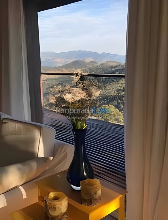 Casa para alquiler de vacaciones em Campos do Jordão (Alto dos Mellos)