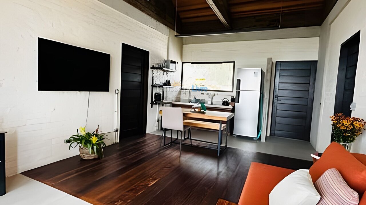 Casa para alquiler de vacaciones em Campos do Jordão (Alto dos Mellos)