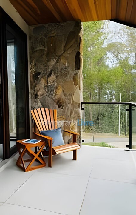 Casa para alquiler de vacaciones em Campos do Jordão (Alto dos Mellos)