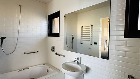 Chalé das Cerejeiras, encanto y vista increíble