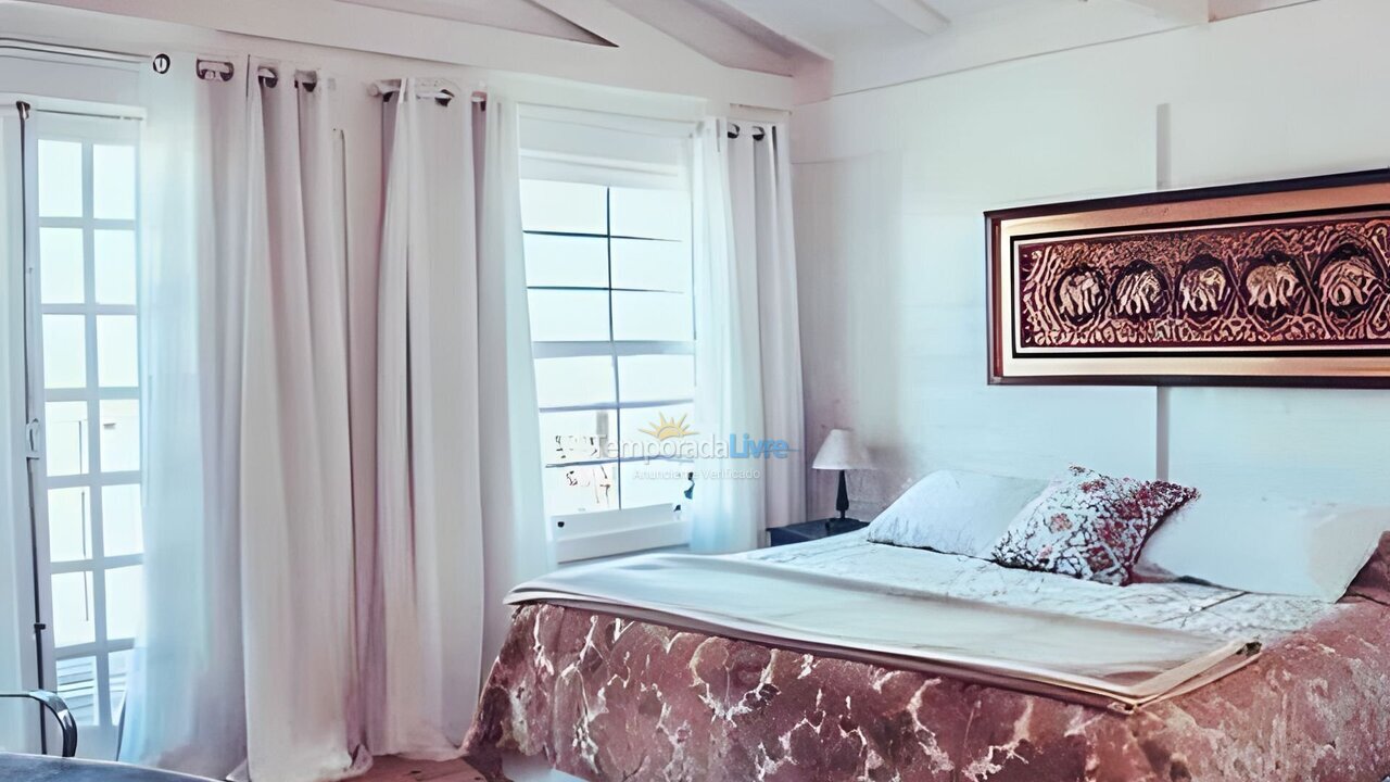 Casa para alquiler de vacaciones em Campos do Jordão (Alto dos Mellos)