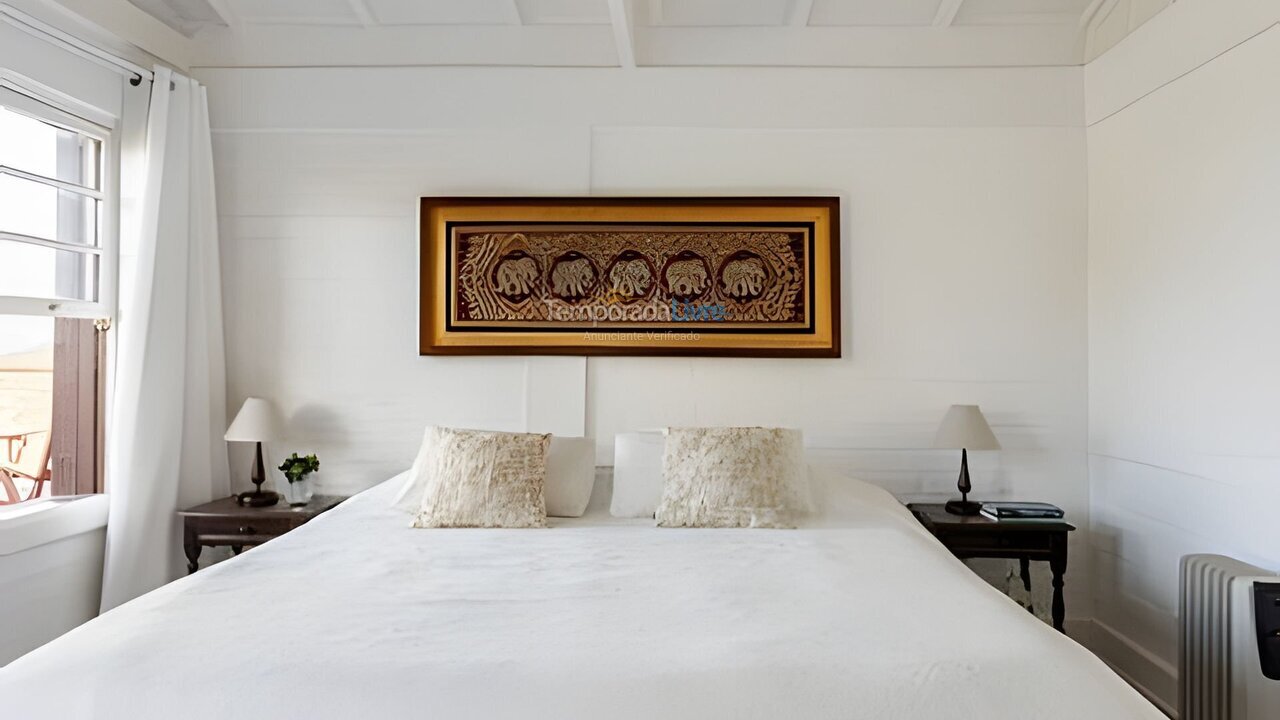 Casa para alquiler de vacaciones em Campos do Jordão (Alto dos Mellos)