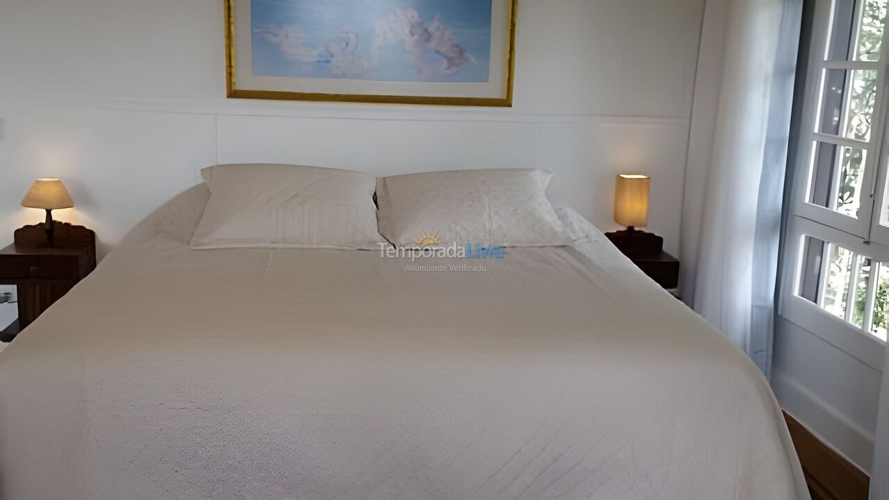 Casa para alquiler de vacaciones em Campos do Jordão (Alto dos Mellos)