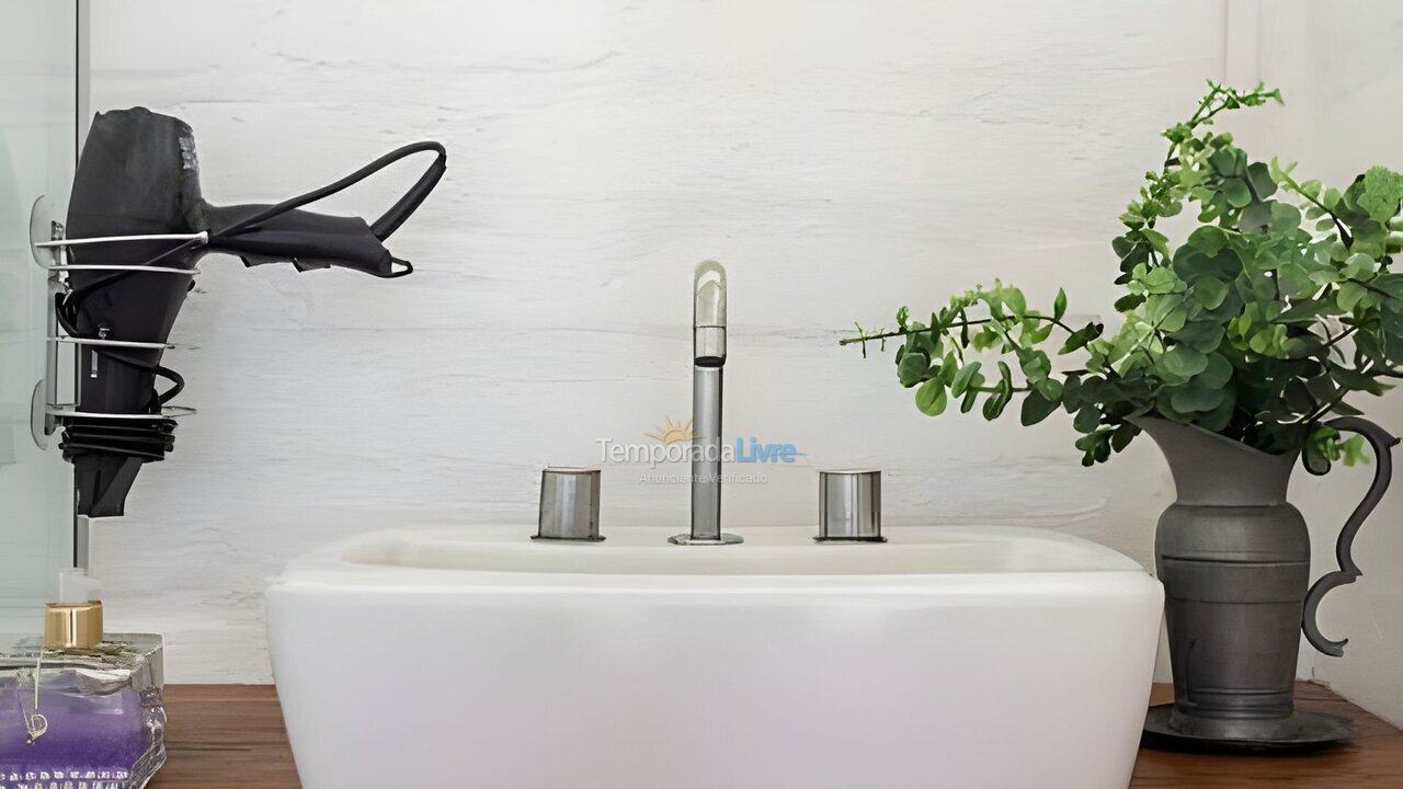 Casa para alquiler de vacaciones em Campos do Jordão (Alto dos Mellos)