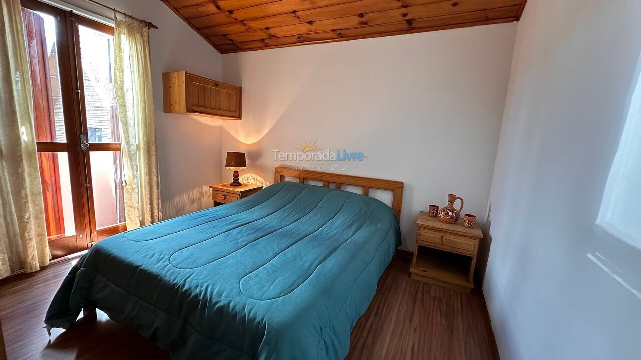 Apartamento para aluguel de temporada em Campos do Jordão (Vila Iara)