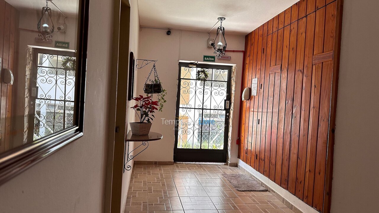 Apartamento para aluguel de temporada em Campos do Jordão (Vila Iara)