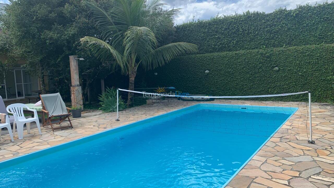 Casa para alquiler de vacaciones em Guaratuba (Nereidas)