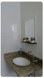 Complete apartment with air conditioning on the beach of Lagoinha Ubatuba