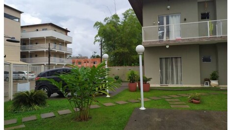 Complete apartment with air conditioning on the beach of Lagoinha Ubatuba