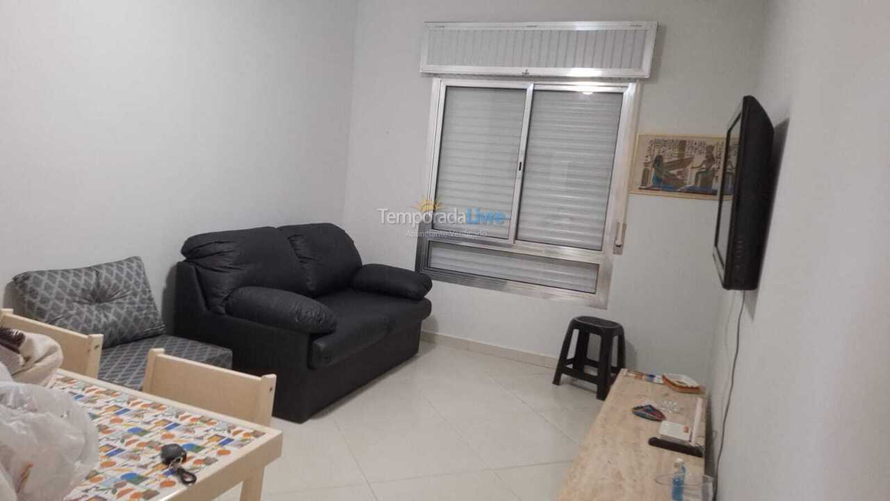 Casa para aluguel de temporada em Guarujá (Pitangueiras)