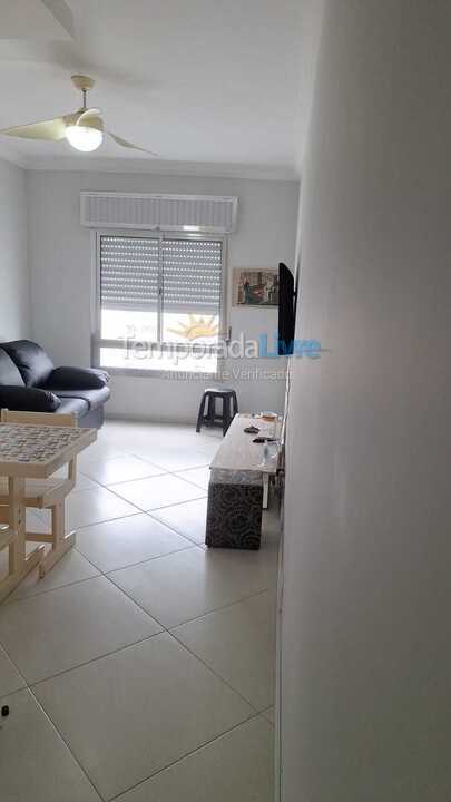 Casa para aluguel de temporada em Guarujá (Pitangueiras)
