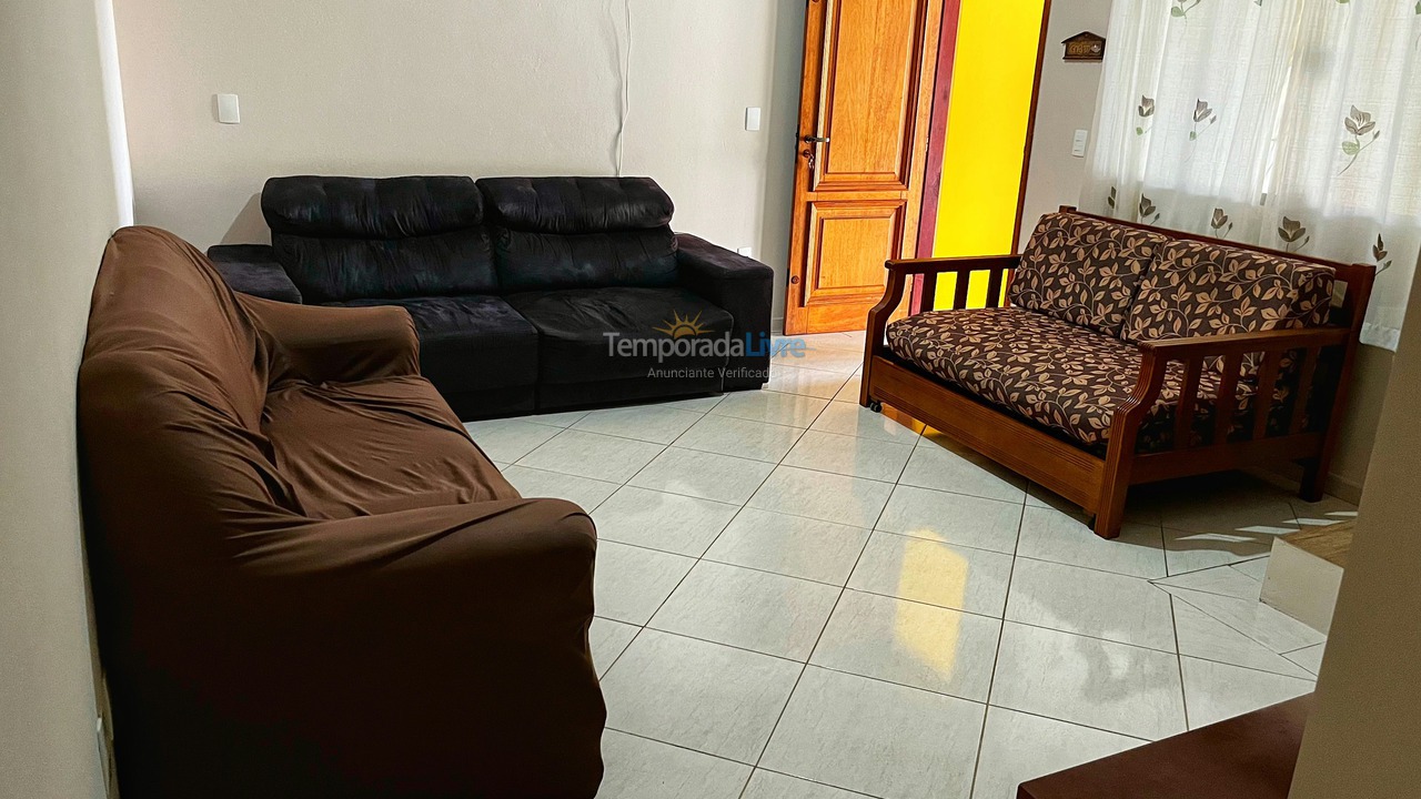 Casa para aluguel de temporada em Caraguatatuba (Martin de Sá)