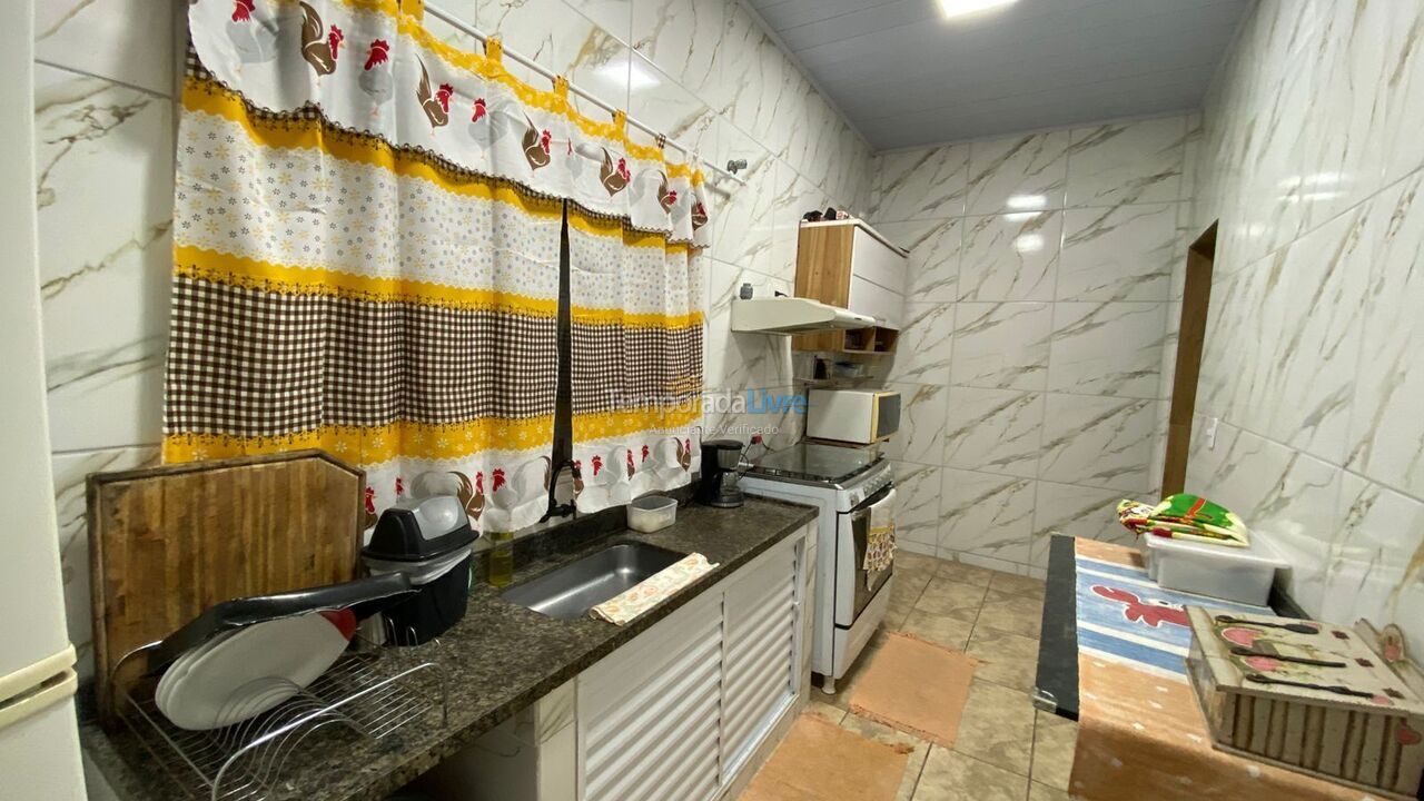 Casa para aluguel de temporada em Camaçari (Praia de Guarajuba)