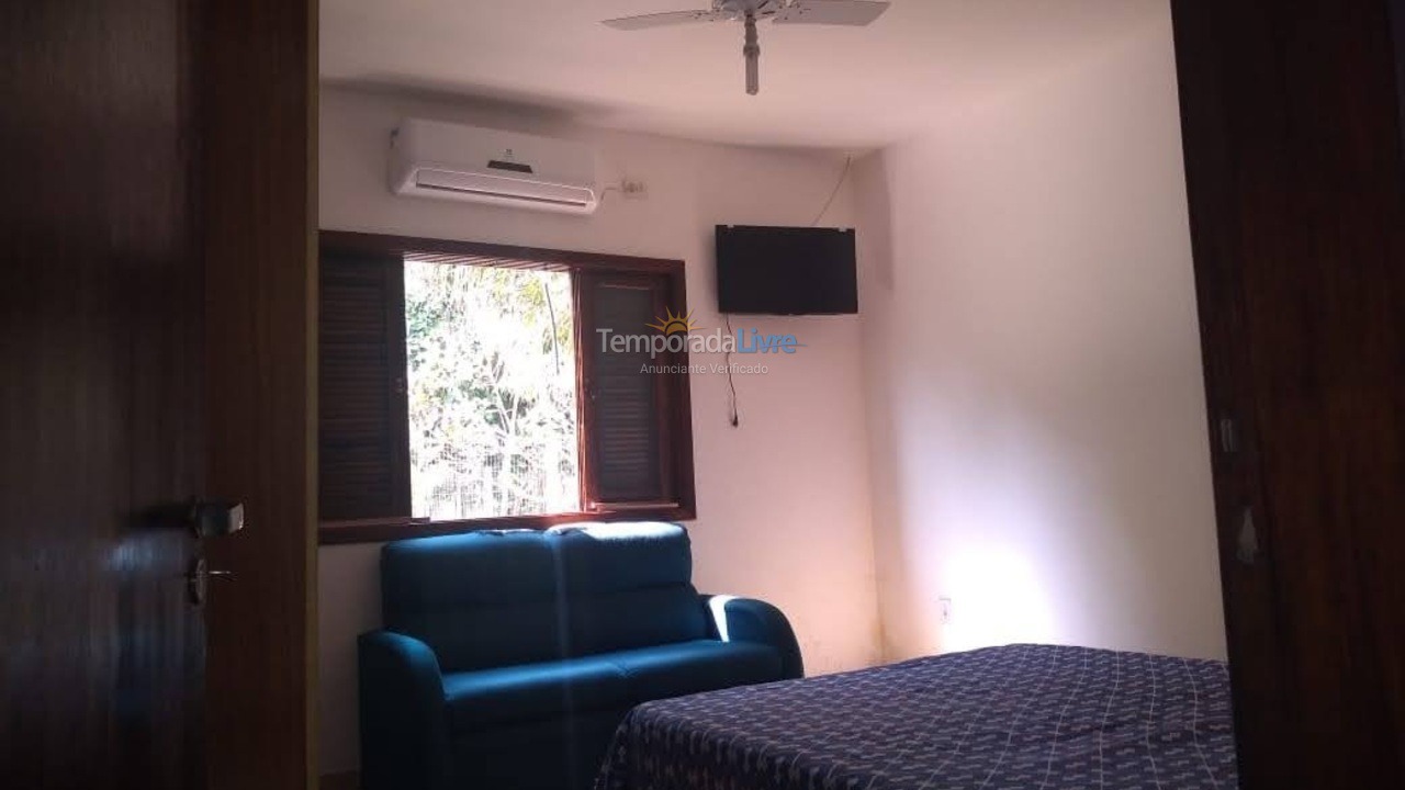 Casa para aluguel de temporada em Itanhaém (Parque Vergara)