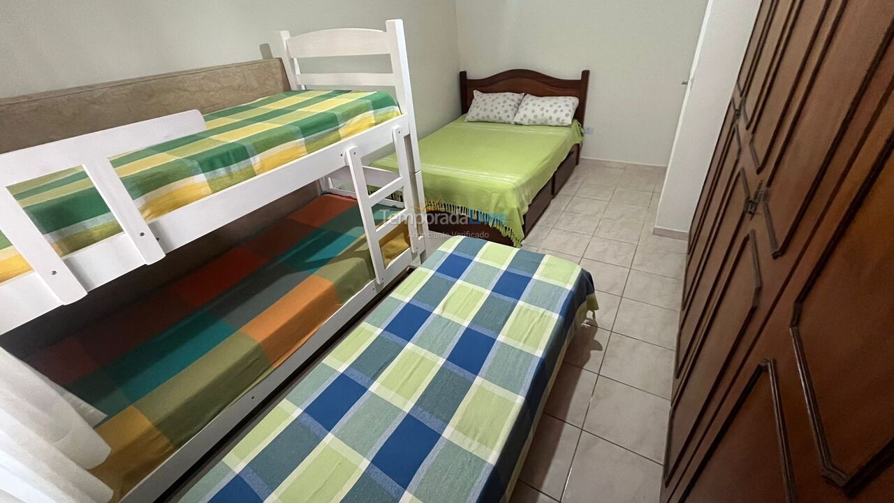 House for vacation rental in Bertioga (Praia da Enseada)