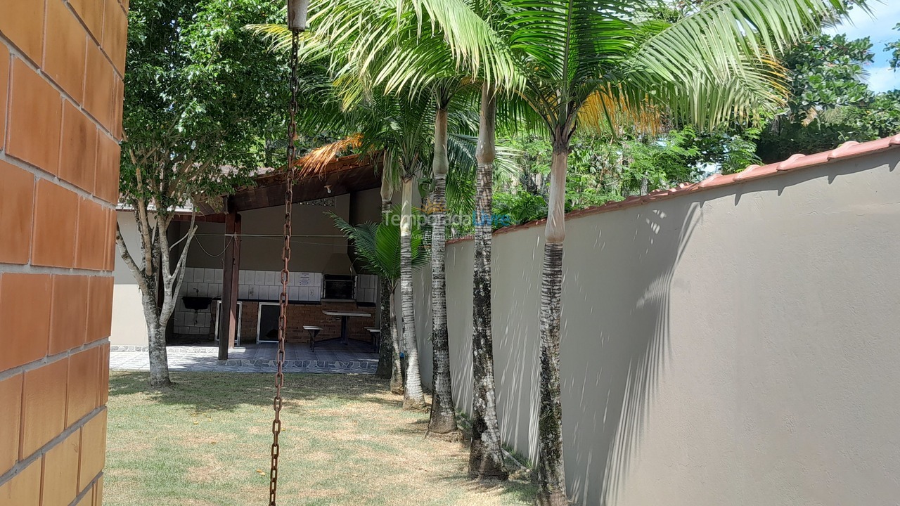 Casa para aluguel de temporada em Caraguatatuba (Massaguaçu)