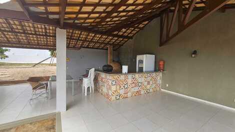 House with sea view for vacation rental in Porto das Dunas.