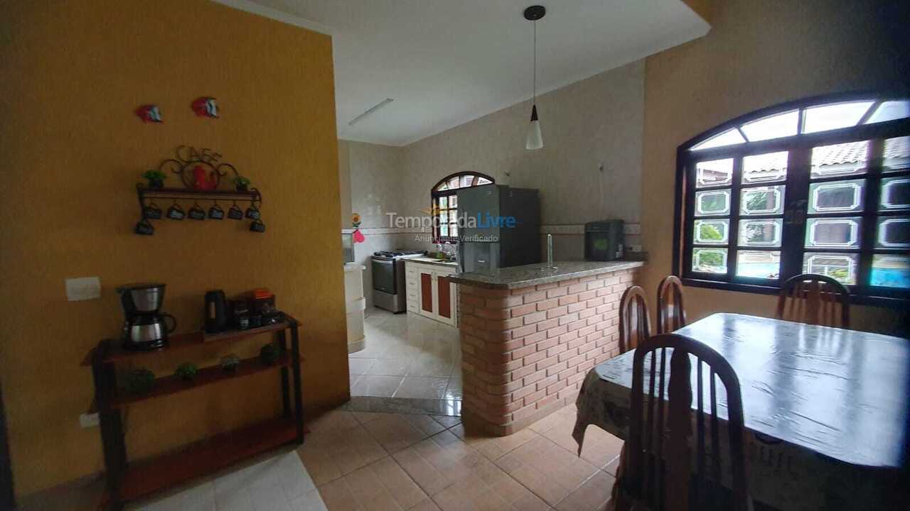 House for vacation rental in Caraguatatuba (Praia da Mococa)