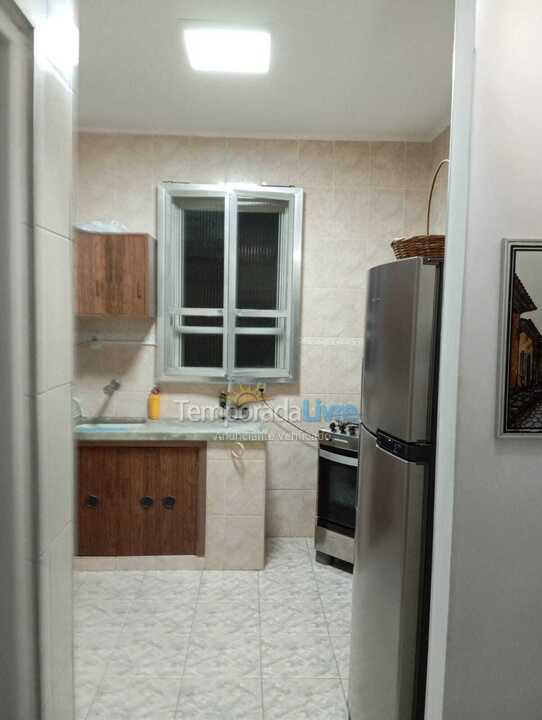 Apartamento para aluguel de temporada em Praia Grande (Canto do Forte)