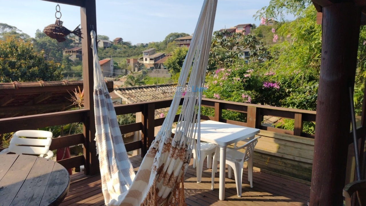 House for vacation rental in Imbituba (Praia do Rosa)