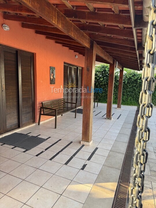 House for vacation rental in São Sebastião (Praia da Boracéia)